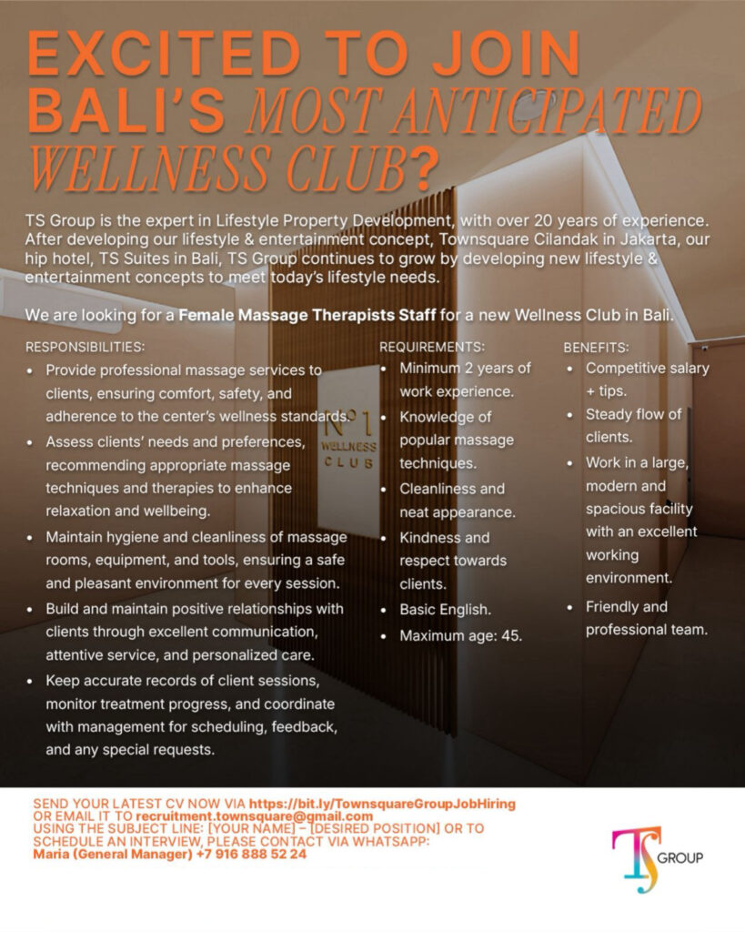 Female massage therapist staff